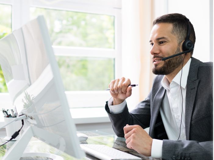 Customer service consultant training employees on Zoom